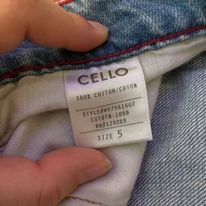 lightly warn. very comfy. size 6.